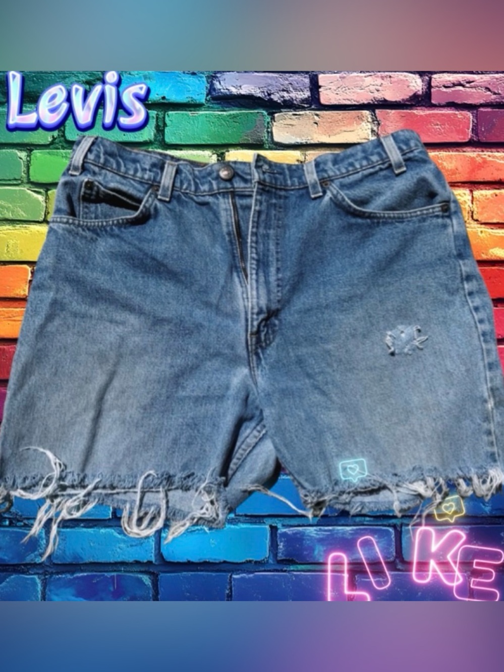 VINTAGE LEVIS DENIM JEAN CUT OFF DISTRESSED SHORTS L 💙🦋☀️